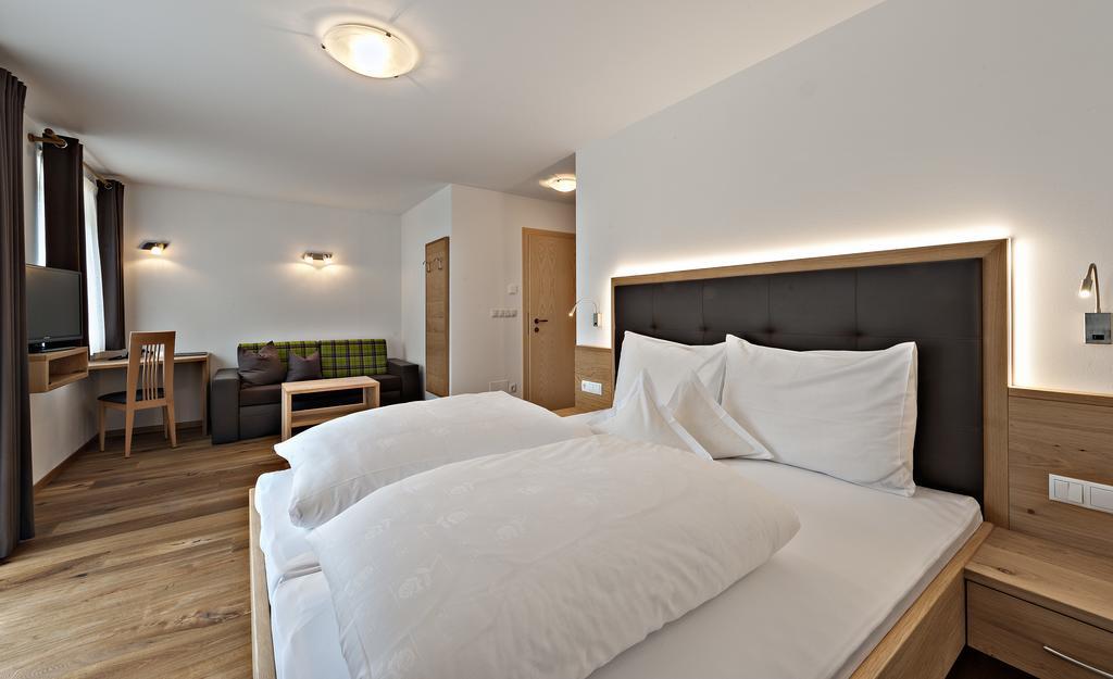 Hotel Pfandleralm سان مارتينو الغرفة الصورة